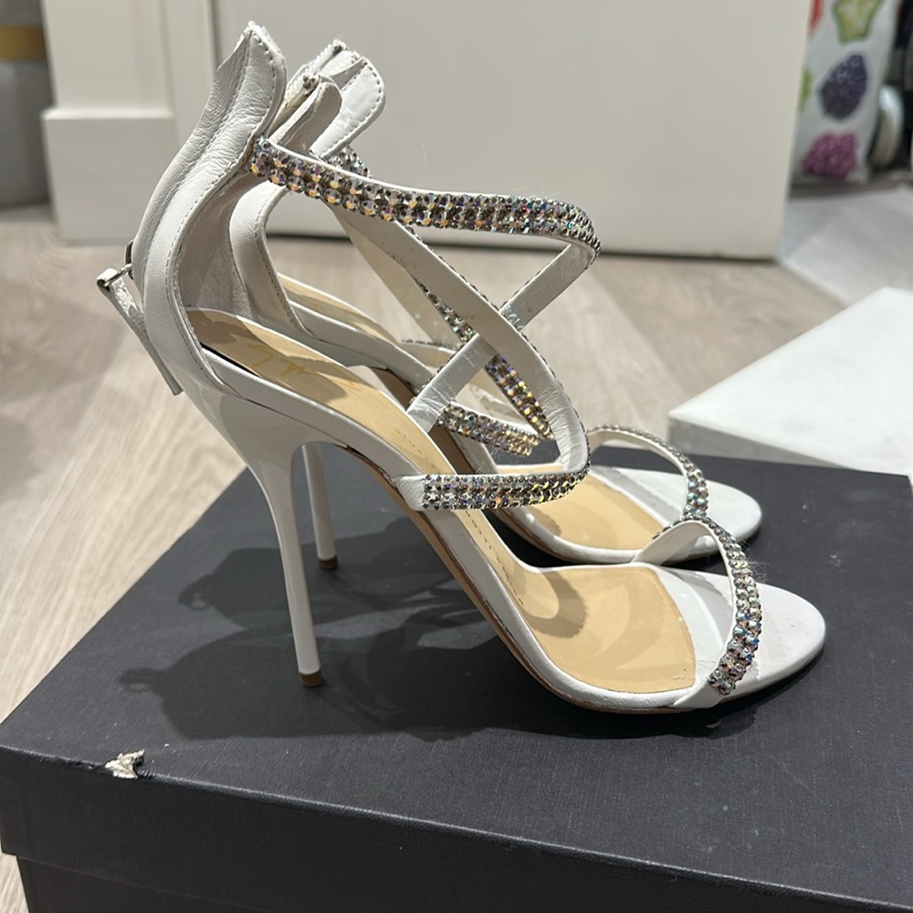 Giuseppe Zanotti Alien 115 Heels - Picture 4 of 8